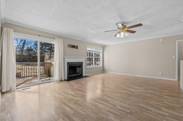 201 Wilshire Lane, Raeford, NC 28376