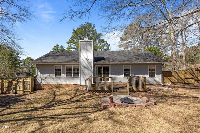 201 Wilshire Lane, Raeford, NC 28376