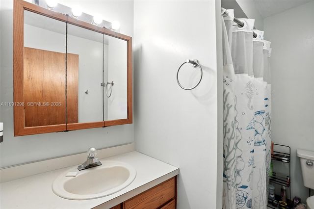 5006 pike ln, La Belle, FL 33935