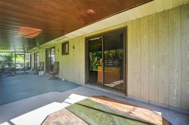 5006 pike ln, La Belle, FL 33935