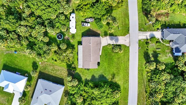 5006 pike ln, La Belle, FL 33935