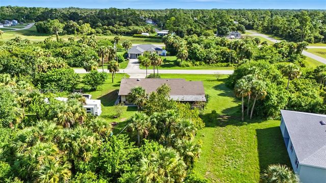 5006 pike ln, La Belle, FL 33935