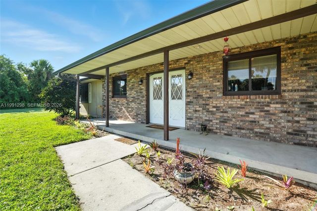 5006 pike ln, La Belle, FL 33935