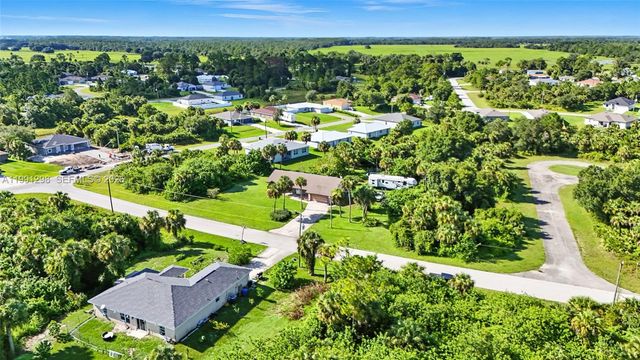 5006 pike ln, La Belle, FL 33935