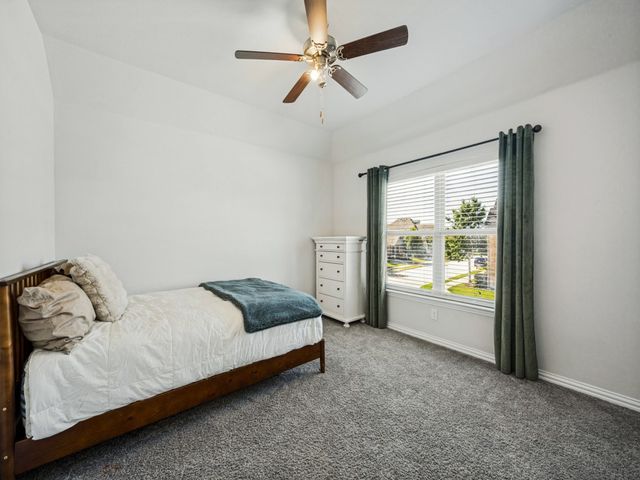 2076 Barx Drive, Little Elm, TX 75068
