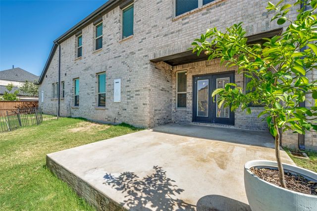2076 Barx Drive, Little Elm, TX 75068