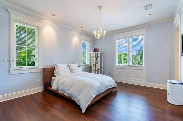 6201 Chapman Field Drive, Pinecrest, FL 33156