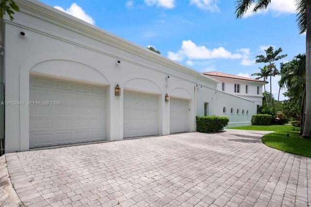 6201 Chapman Field Drive, Pinecrest, FL 33156
