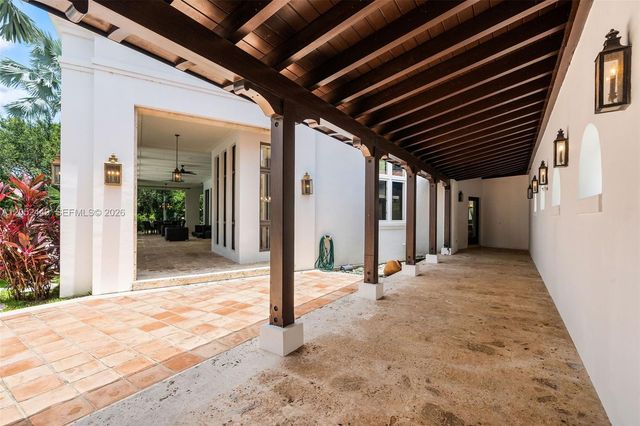 6201 Chapman Field Drive, Pinecrest, FL 33156