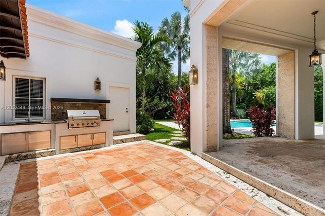 6201 Chapman Field Drive, Pinecrest, FL 33156