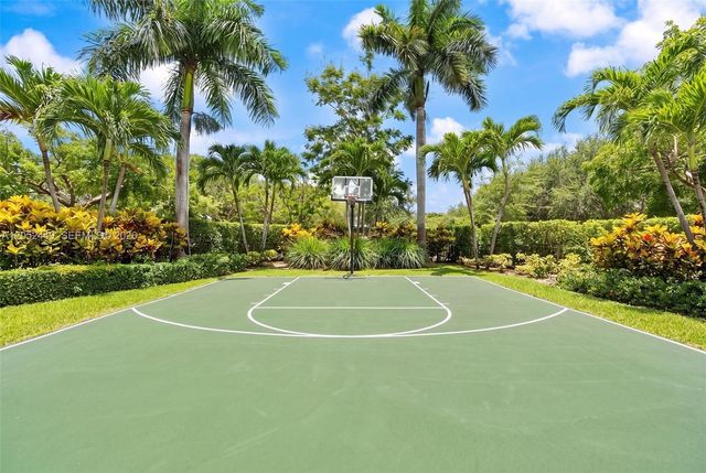 6201 Chapman Field Drive, Pinecrest, FL 33156