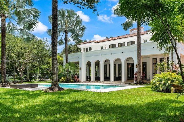 6201 Chapman Field Drive, Pinecrest, FL 33156