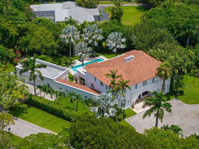 6201 Chapman Field Drive, Pinecrest, FL 33156