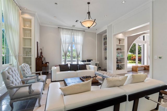 6201 Chapman Field Drive, Pinecrest, FL 33156