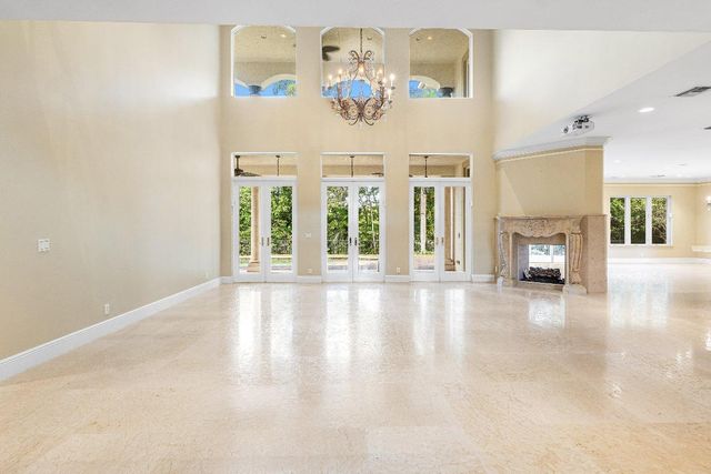 4255 Gleneagles Drive, Boynton Beach, FL 33436