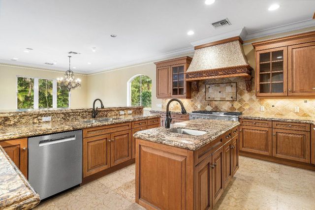 4255 Gleneagles Drive, Boynton Beach, FL 33436