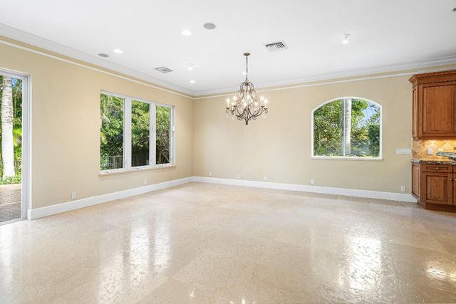 4255 Gleneagles Drive, Boynton Beach, FL 33436