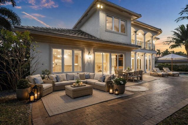 4255 Gleneagles Drive, Boynton Beach, FL 33436