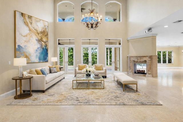 4255 Gleneagles Drive, Boynton Beach, FL 33436