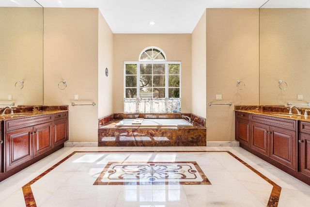 4255 Gleneagles Drive, Boynton Beach, FL 33436