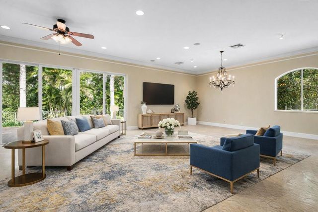 4255 Gleneagles Drive, Boynton Beach, FL 33436