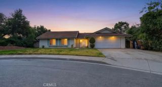 15 Naomi, Redlands, CA 92374