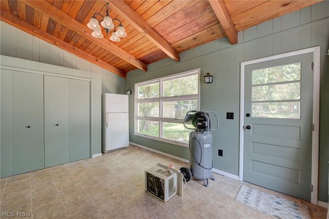 259 Jackson Street, Amherst, OH 44001