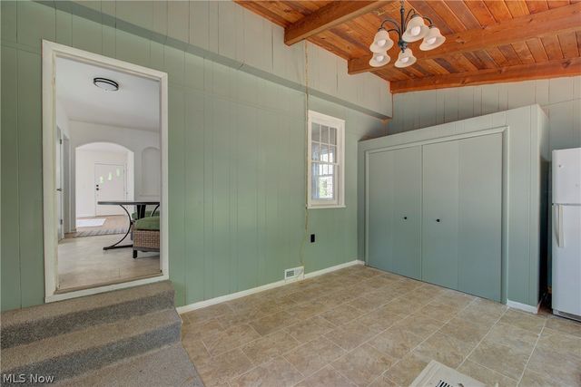 259 Jackson Street, Amherst, OH 44001