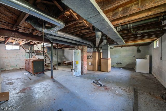 259 Jackson Street, Amherst, OH 44001