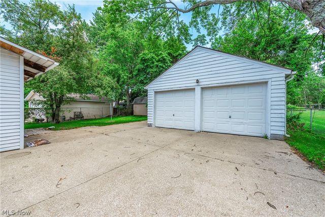 259 Jackson Street, Amherst, OH 44001