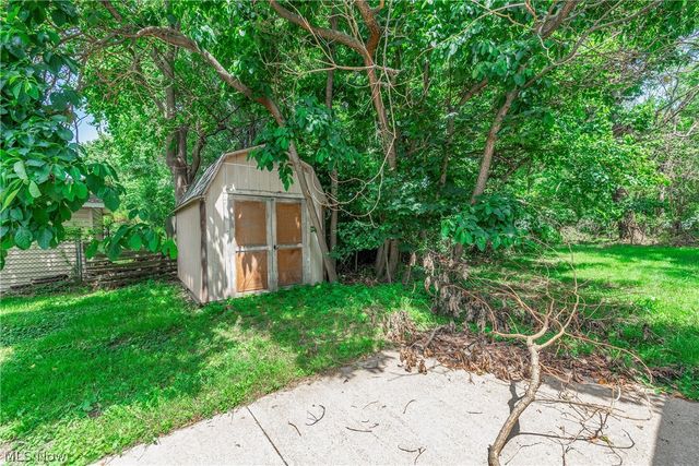 259 Jackson Street, Amherst, OH 44001