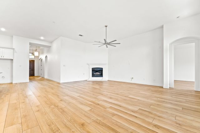 2407 Resort Drive, Heath, TX 75126