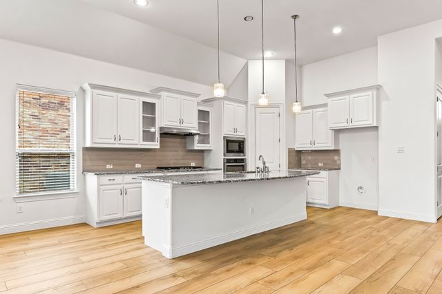 2407 Resort Drive, Heath, TX 75126