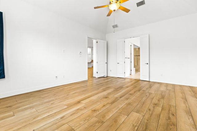 2407 Resort Drive, Heath, TX 75126