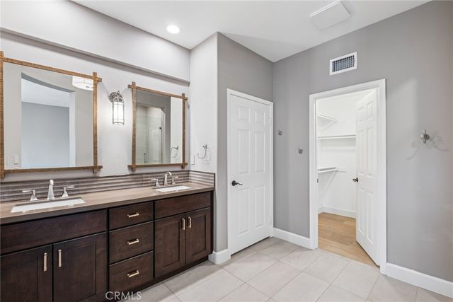 85 Passage, Irvine, CA 92603