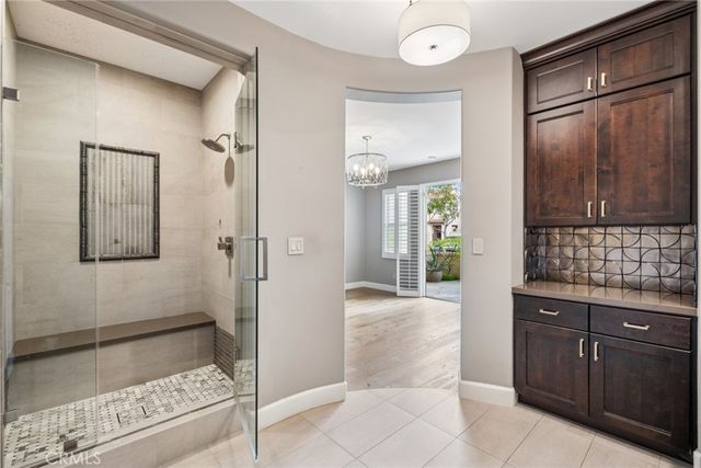 85 Passage, Irvine, CA 92603
