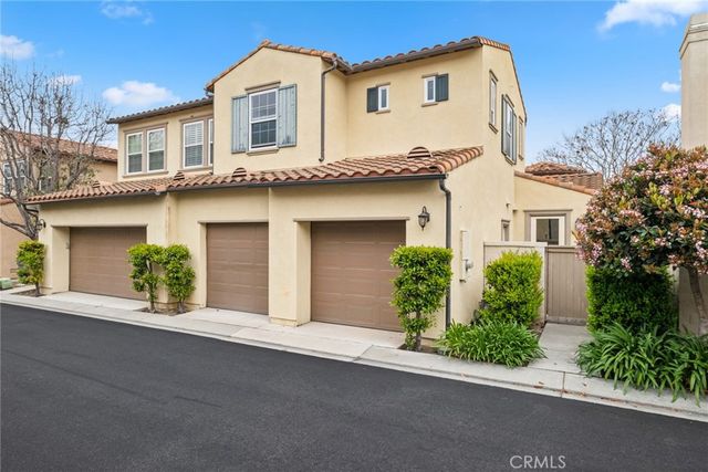 85 Passage, Irvine, CA 92603