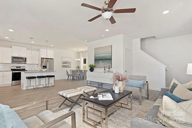 2723 Willow Street, Charlotte, NC 28208