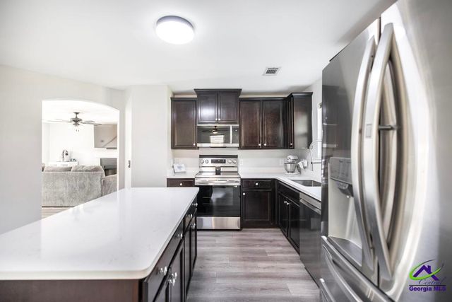 108 Amelia Drive, Byron, GA 31008