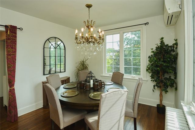 7 Avondale Road, Yonkers, NY 10710