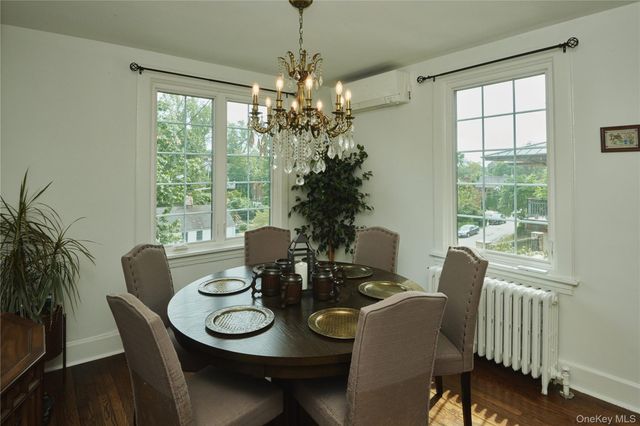 7 Avondale Road, Yonkers, NY 10710