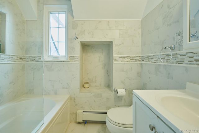 7 Avondale Road, Yonkers, NY 10710