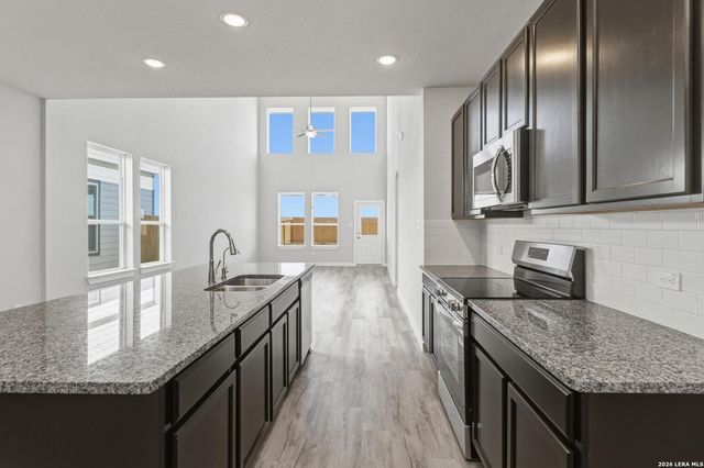 129 ALYSSA CV, San Antonio, TX 78253