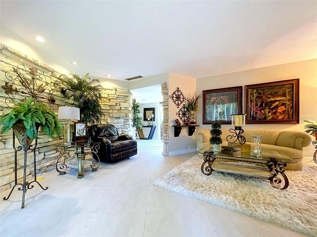 1653 SUNNYBROOK LANE, Clearwater, FL 33764