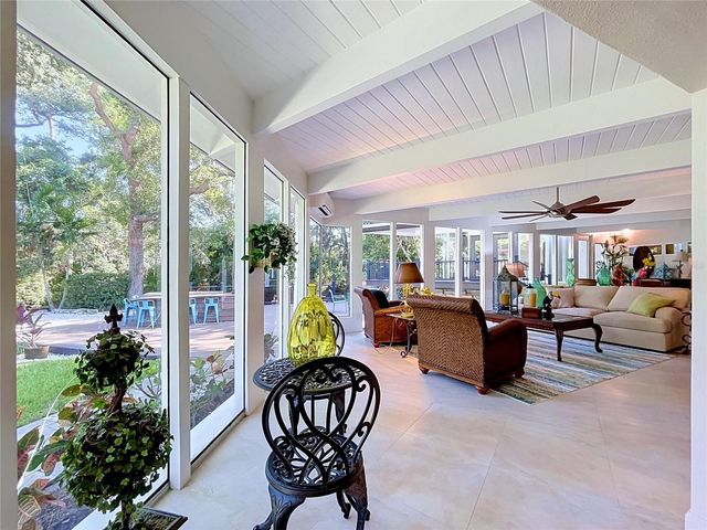 1653 SUNNYBROOK LANE, Clearwater, FL 33764