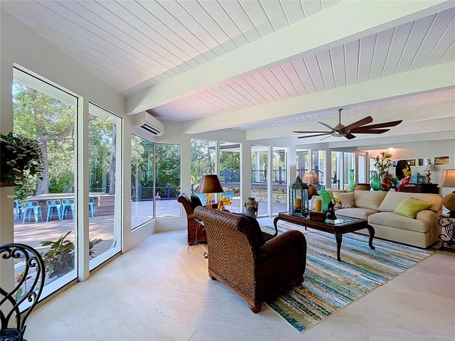 1653 SUNNYBROOK LANE, Clearwater, FL 33764