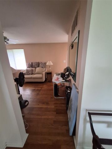 3498 W Walton Boulevard, Waterford Charter Township, MI 48329