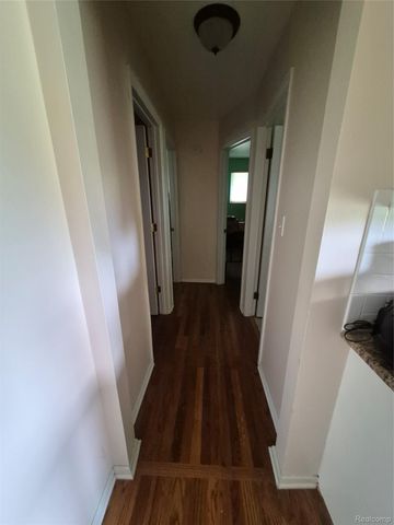 3498 W Walton Boulevard, Waterford Charter Township, MI 48329