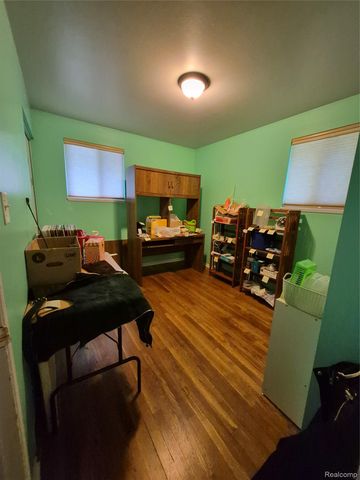 3498 W Walton Boulevard, Waterford Charter Township, MI 48329