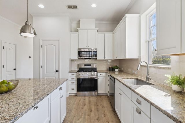 8235 SULSTON STREET, Orlando, FL 32827